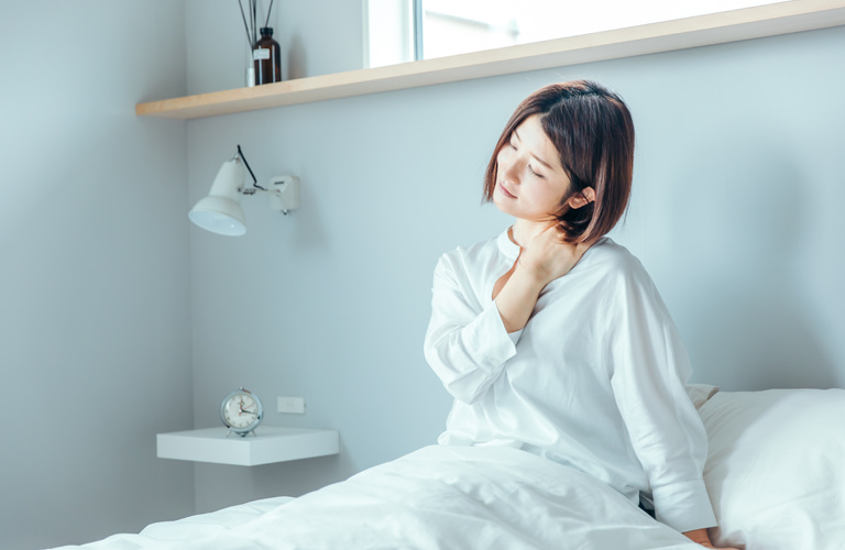 重くてだるい肩こりの根本原因に焦点を当てる施術メニュー | 西京区の整骨院は丁寧な施術が安心の洛西中央整骨院